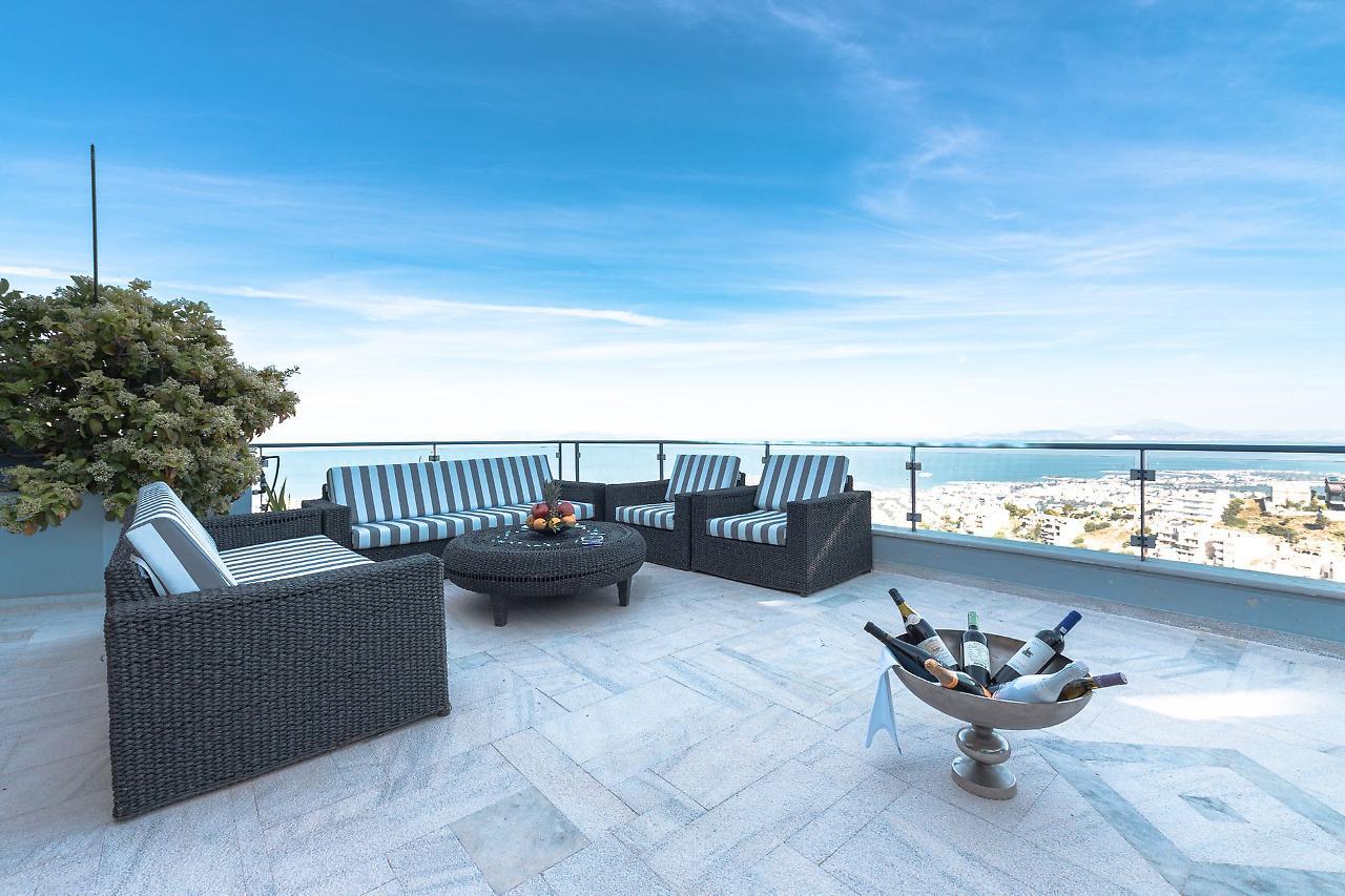 Villa Azure Voúla Exteriör bild