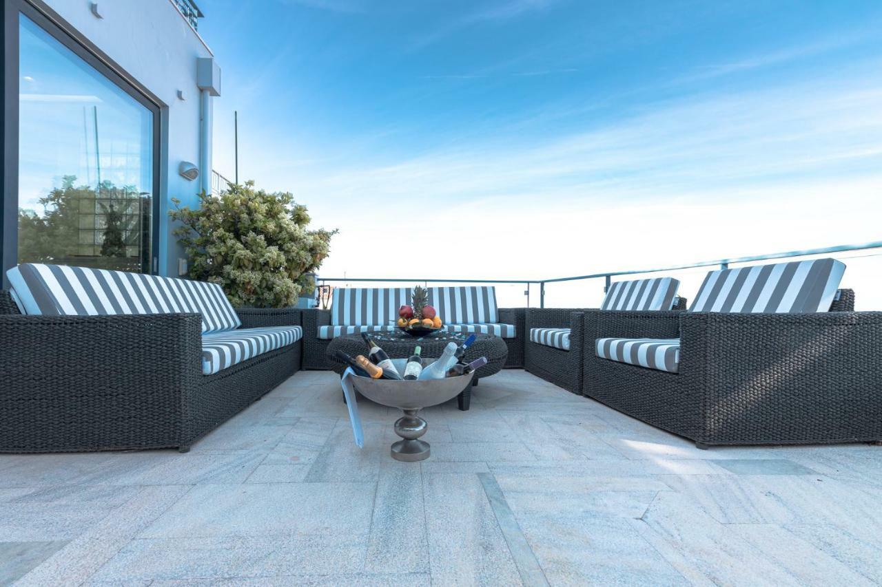 Villa Azure Voúla Exteriör bild